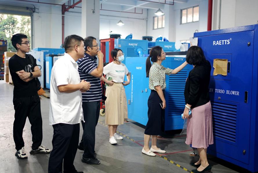 1664444881553406.jpg 雷茨2.jpg